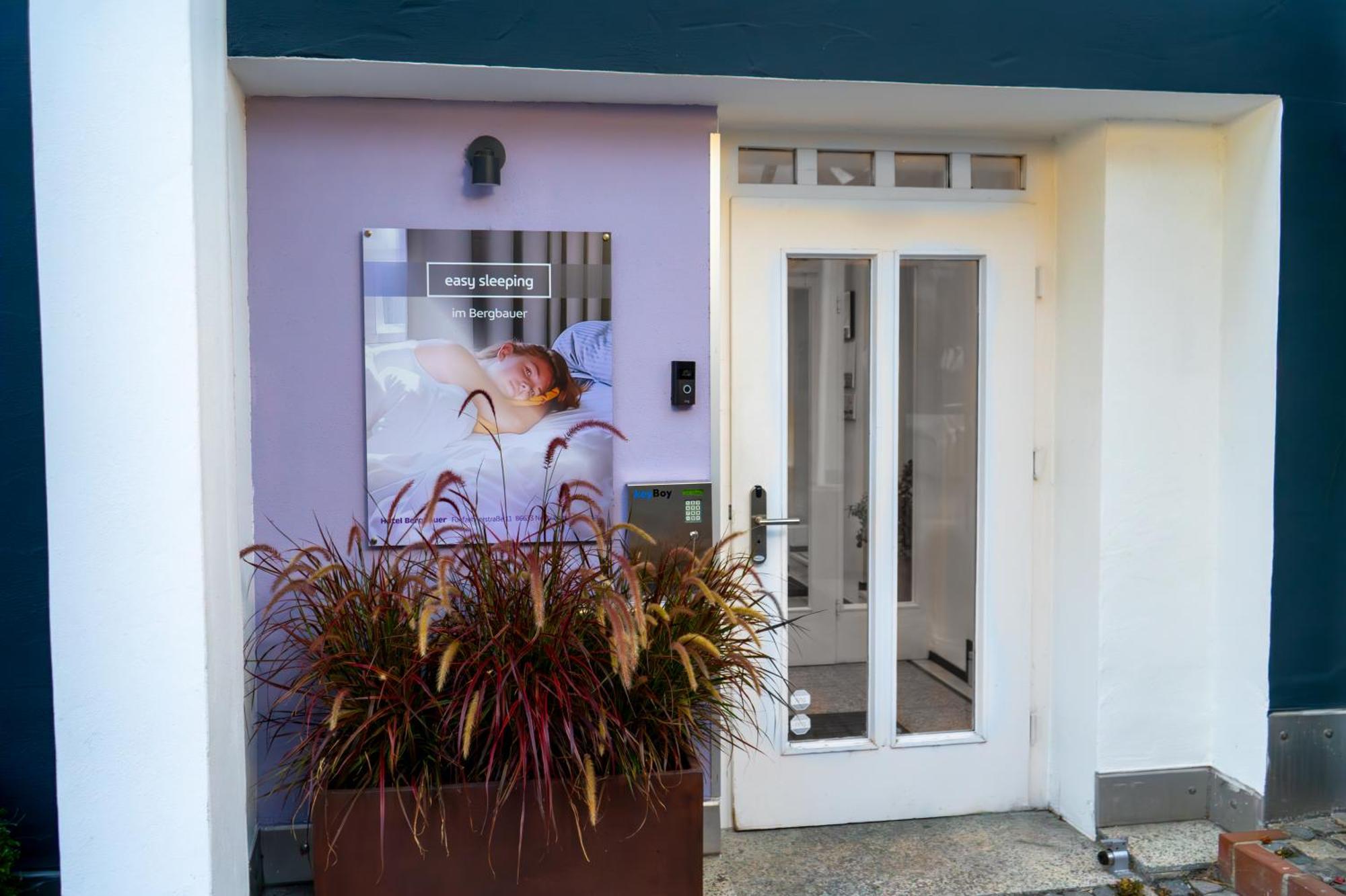 Bergbauer Mit Late-self-check-in Neuburg an Der Donau